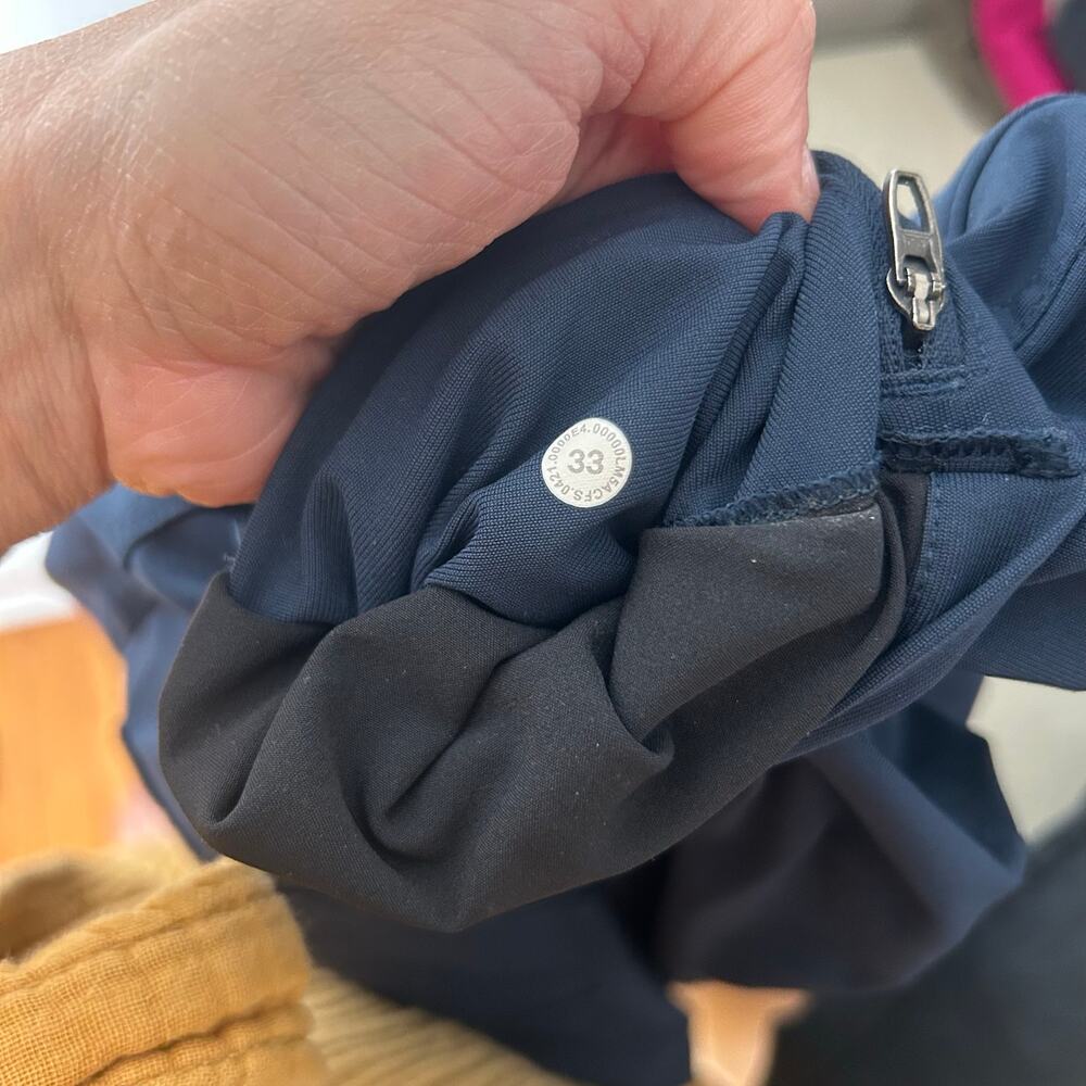 Lululemon ABC Pant Relaxed Warpstreme True Navy 33x28 - Picture 5 of 5